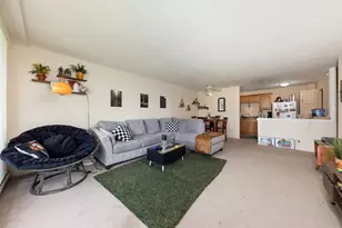 2222 S Stewart Ave, Lombard, IL 60148 - Photo 4