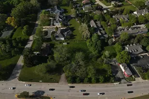 119 W Lake St, Bloomingdale, IL 60108 - Photo 2