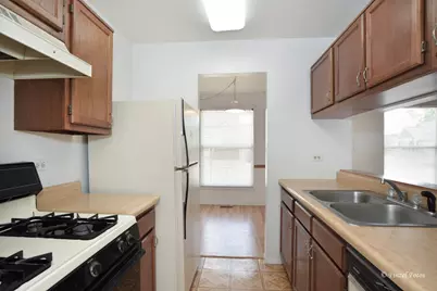 7468 Filmore Avenue, Hanover Park, IL 60133 - Photo 10