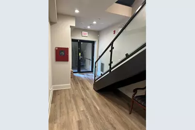 154 W Superior Street, Chicago, IL 60654 - Photo 12