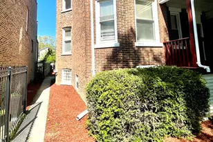 1426 N Central Park Ave, Chicago, IL 60651 - Photo 4