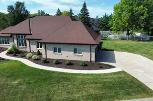 12657 Lake View Dr, Orland Park, IL 60467 - Photo 1