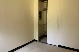 323 Windsor St, Park Forest, IL 60466 - Photo 12