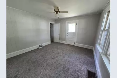 103 W Cherokee Avenue W, Shabbona, IL 60550 - Photo 28