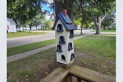 103 W Cherokee Avenue W, Shabbona, IL 60550 - Photo 8