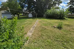 103 W Cherokee Ave W, Shabbona, IL 60550 - Photo 20