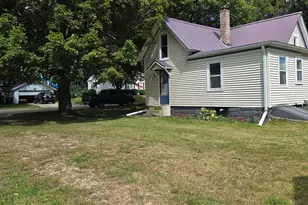 103 W Cherokee Ave W, Shabbona, IL 60550 - Photo 12