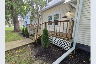 103 W Cherokee Avenue W, Shabbona, IL 60550 - Photo 10