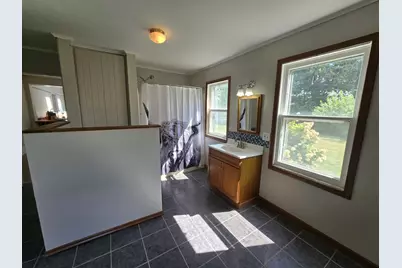 103 W Cherokee Avenue W, Shabbona, IL 60550 - Photo 32