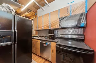 368 W Huron St, Chicago, IL 60654 - Photo 12