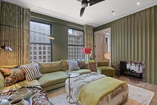 159 E Walton Pl, Chicago, IL 60611 - Photo 16