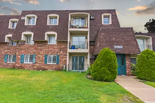 17963 Amherst Ct, Country Club Hills, IL 60478 - Photo 1