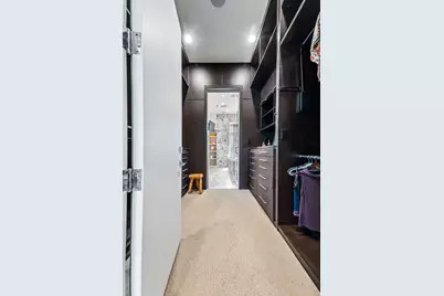 53 E Division Street, Chicago, IL 60610 - Photo 30