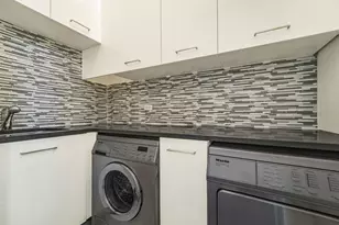 53 E Division St, Chicago, IL 60610 - Photo 50