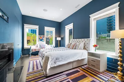 53 E Division Street, Chicago, IL 60610 - Photo 46