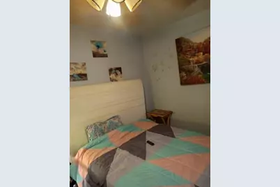 381 Yates Avenue, Calumet City, IL 60409 - Photo 4