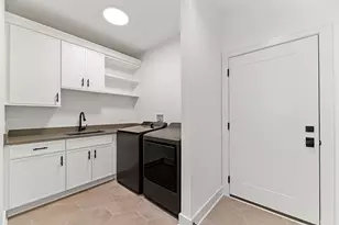 1672 Huntington Ln, Highland Park, IL 60035 - Photo 24