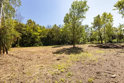 8400 W 87th Street, Hickory Hills, IL 60457 - Photo 16