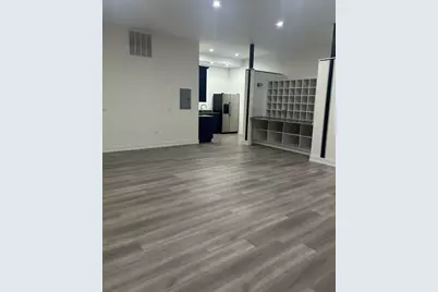 [Address not provided], Chicago, IL 60613 - Photo 4