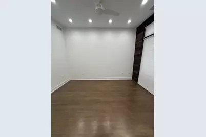 [Address not provided], Chicago, IL 60613 - Photo 6