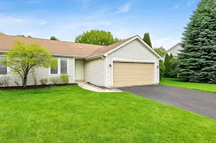 1499 Raven Dr, Bolingbrook, IL 60490 - Photo 2