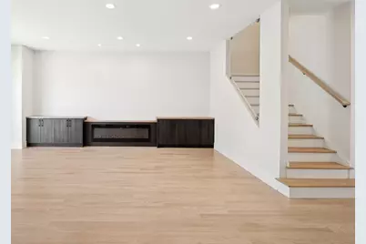 967 E 62nd Street #2, Chicago, IL 60637 - Photo 2