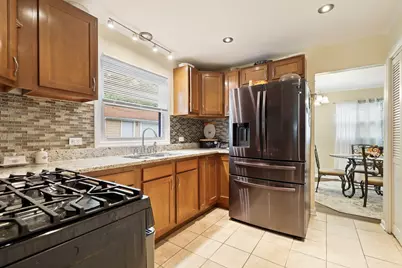 106 Blackhawk Drive, Park Forest, IL 60466 - Photo 8