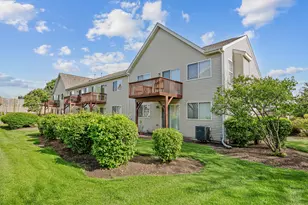 2929 Saganashkee Ln, Naperville, IL 60564 - Photo 22