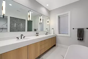 1438 N Dearborn St, Chicago, IL 60610 - Photo 6