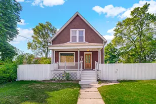 72 E 136th St, Riverdale, IL 60827 - Photo 1