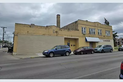 5154 W Wolfram Street, Chicago, IL 60641 - Photo 4