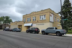 5154 W Wolfram St, Chicago, IL 60641 - Photo 1