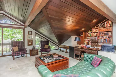 8080 Wolf Road, Burr Ridge, IL 60527 - Photo 32