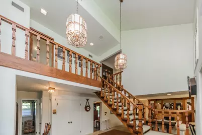 8080 Wolf Road, Burr Ridge, IL 60527 - Photo 10