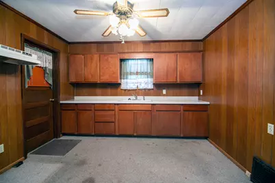 974 S Washington Avenue, Kankakee, IL 60901 - Photo 8