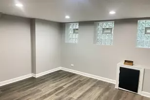 2617 W Rascher Ave, Chicago, IL 60625 - Photo 6