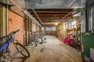 817 W 54th St, Chicago, IL 60609 - Photo 26