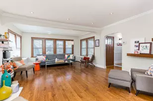 934 N Kenilworth Ave, Oak Park, IL 60302 - Photo 4