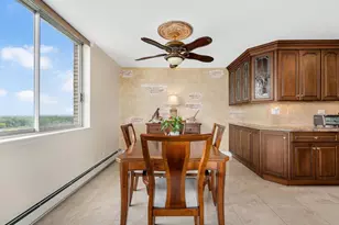 40 N Tower Rd, Oak Brook, IL 60523 - Photo 8