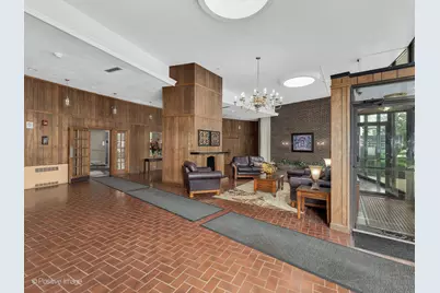 40 N Tower Road #12F, Oak Brook, IL 60523 - Photo 2