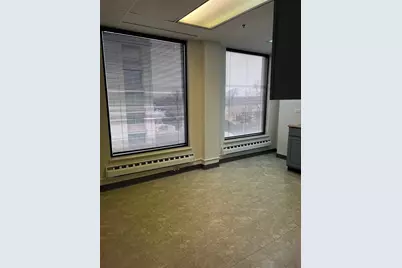 [Address not provided], Oakbrook Terrace, IL 60181 - Photo 10