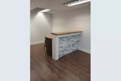 [Address not provided], Oakbrook Terrace, IL 60181 - Photo 2