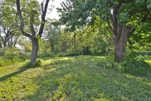 003 N 4201st Rd, Sheridan, IL 60551 - Photo 4