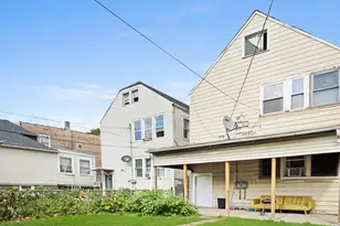 1226 S 50th Ct, Cicero, IL 60804 - Photo 8