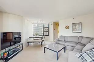 401 E Ontario St, Chicago, IL 60611 - Photo 6