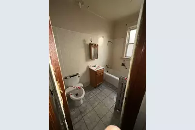 7425 S Harvard Avenue, Chicago, IL 60621 - Photo 14