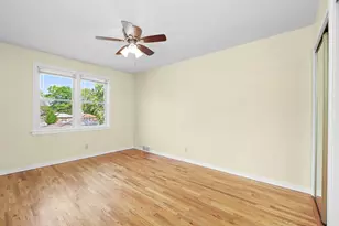 7754 S Yates Blvd, Chicago, IL 60649 - Photo 12