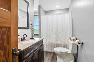 884 E 1200N Rd, Melvin, IL 60952 - Photo 24