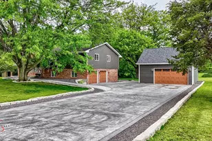 2531 E 1669th Rd, Ottawa, IL 61350 - Photo 46