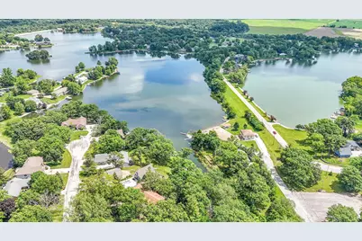 112 Dakota Drive, Loda, IL 60948 - Photo 6